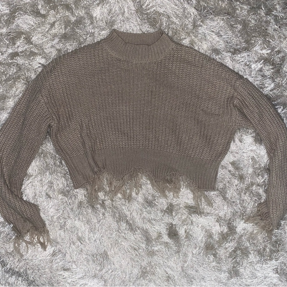 rue21 Small Tan Cropped Distressed Sweater